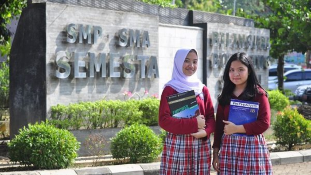 SMP-Swasta-Terbaik-di-Jawa-Tengah